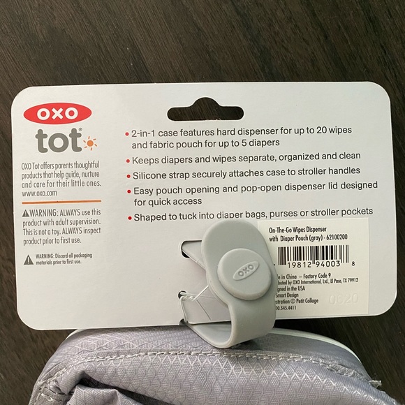 Wipes Dispenser w Diaper Pouch (new) - Picture 5 of 6